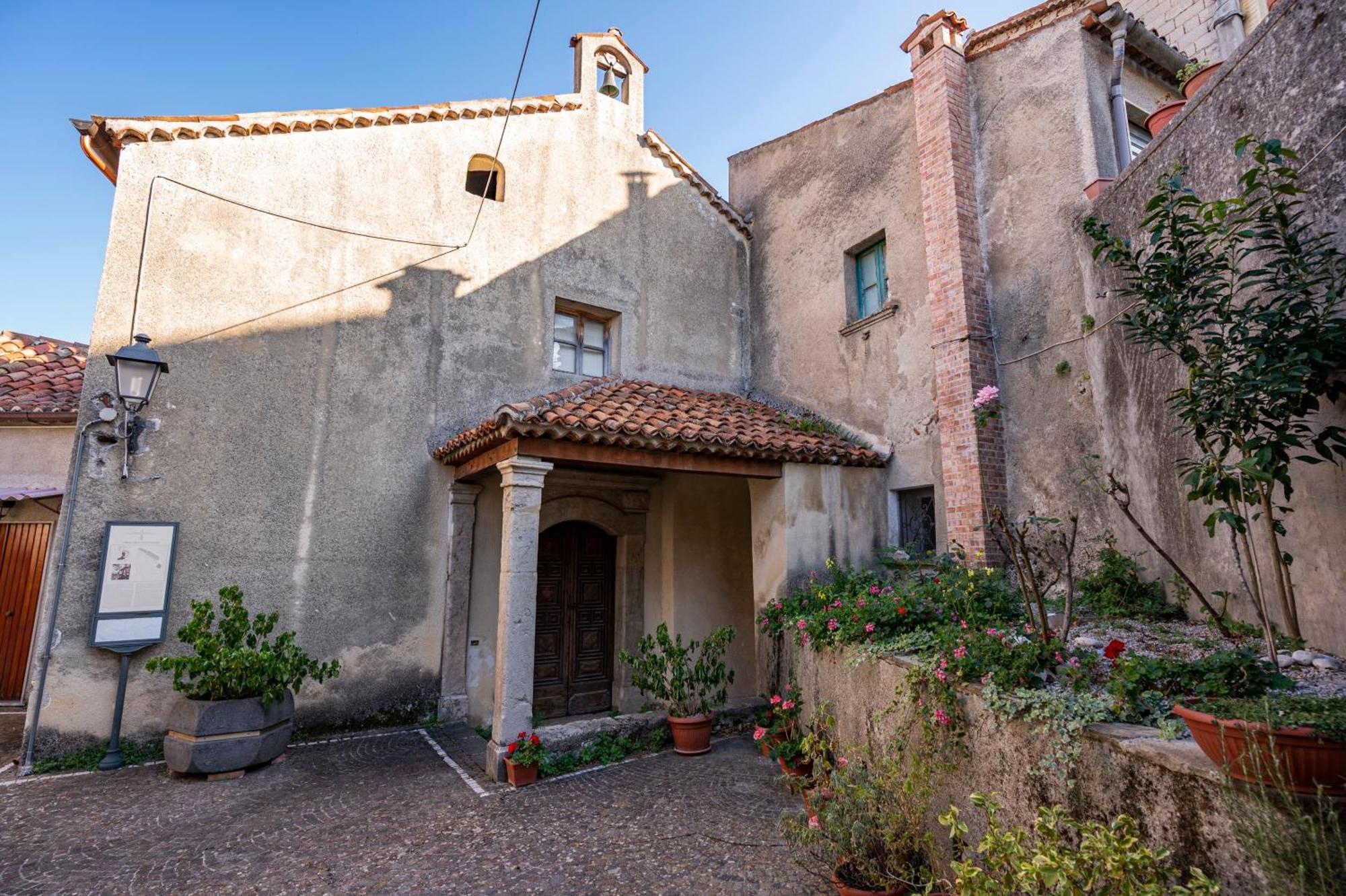 Piazza Laurino Apartments Basic Excursions Alto Cilento Pellegrinaggio Giubilare Exterior photo